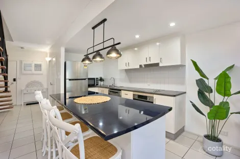 17/82-86 Martyn St, Parramatta Park, QLD 4870