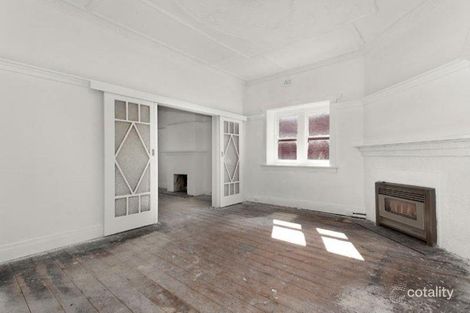 Property photo of 126 Warrigal Road Oakleigh VIC 3166