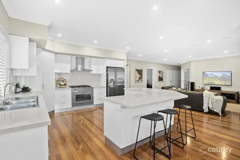 Property photo of 15 Magnetic Ridge Shell Cove NSW 2529