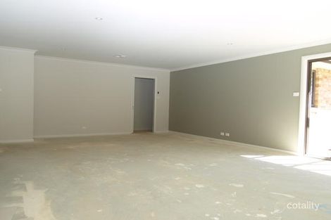 Property photo of 16 Geebung Place Queanbeyan East NSW 2620