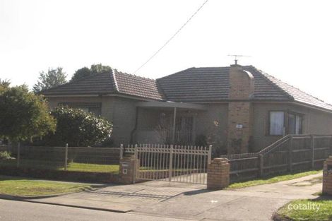 33 Agnes St, Noble Park, VIC 3174