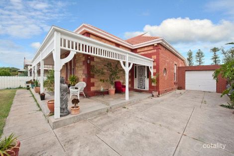 18 Kanowna Rd, Largs Bay, SA 5016