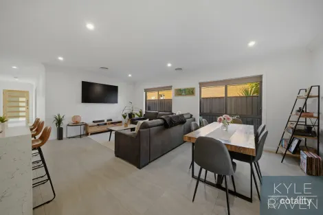 Property photo of 26 Dalwhinnie Drive Wangaratta VIC 3677