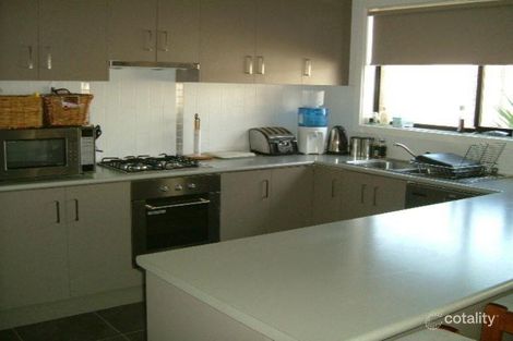 Property photo of 4 Moore Court Highton VIC 3216