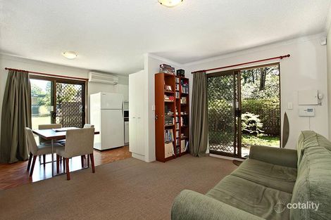Property photo of 2/147 School Road Yeronga QLD 4104