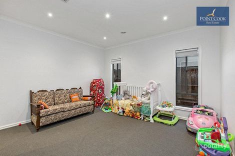 Property photo of 6 Coolum Street Point Cook VIC 3030