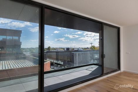 Property photo of 202/7-9 Station Street Oakleigh VIC 3166
