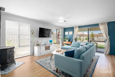 Property photo of 42 Barron Turn South Yunderup WA 6208