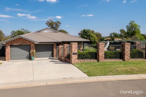 Property photo of 3 Bishop Kennedy Close Oxley Vale NSW 2340