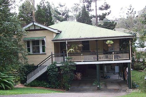 31 Carroll St, Bardon, QLD 4065