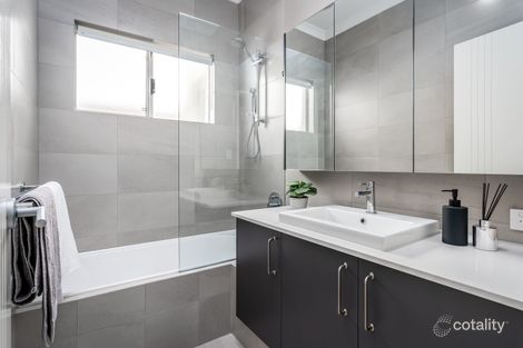 Property photo of 22B Chalcombe Way Warwick WA 6024