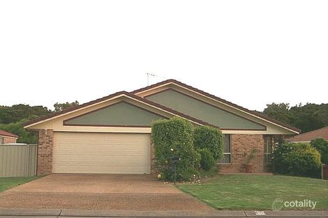 25 Crestwood Dr, Port Macquarie, NSW 2444