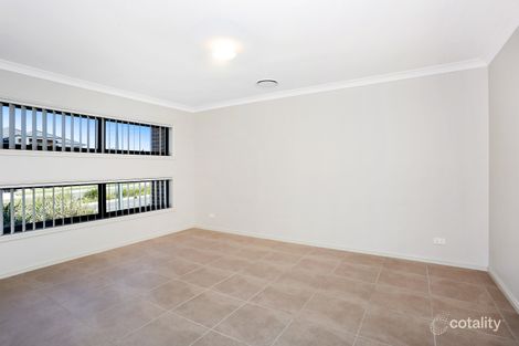 Property photo of 18 Springbrook Boulevard North Kellyville NSW 2155