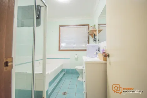 Property photo of 16 Wills Street Dubbo NSW 2830