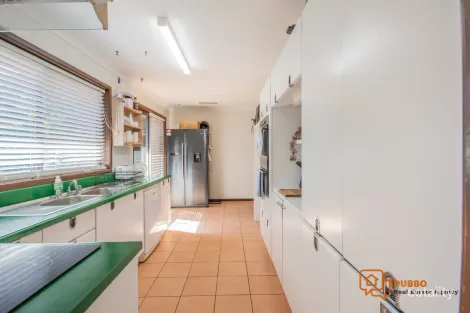 Property photo of 16 Wills Street Dubbo NSW 2830