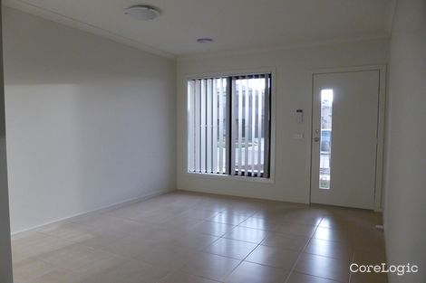 Property photo of 4 Bay Way Point Cook VIC 3030