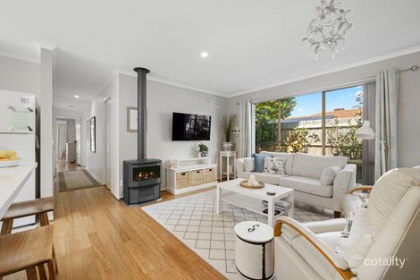 Property photo of 15 Banksia Place Rosebud VIC 3939