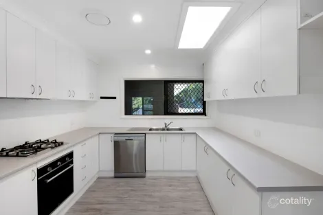 Property photo of 7 Tyalla Drive Ashmore QLD 4214