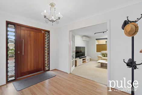 Property photo of 3 Woodlands Way Jandakot WA 6164