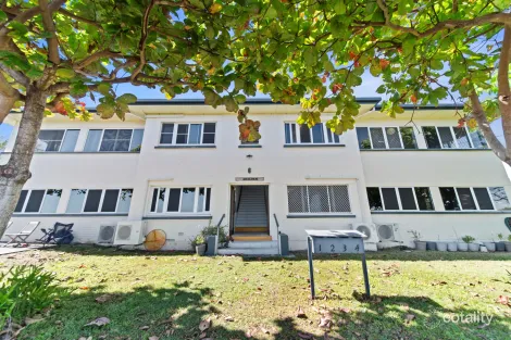 Property photo of 6 The Esplanade North Ward QLD 4810