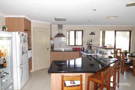 Property photo of 13 Pinehurst Drive Wondunna QLD 4655