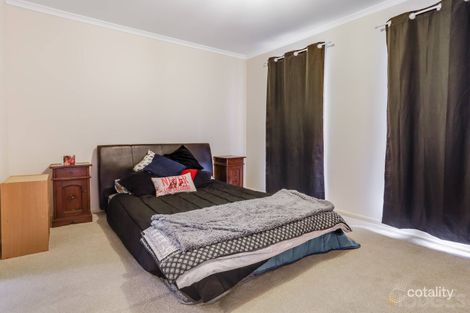 Property photo of 14 Ventosa Way Werribee VIC 3030