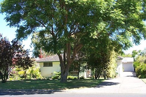 24 Rogerson Rd, Mount Pleasant, WA 6153