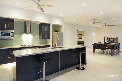 Property photo of 27 Thrush Terrace Clifton Beach QLD 4879