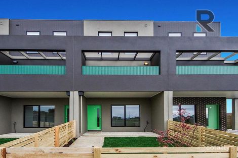 Property photo of 16/1-15 Beddison Road Craigieburn VIC 3064