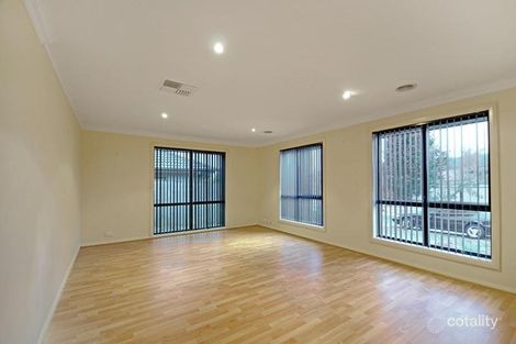 Property photo of 17 McGilvray Close Gordon ACT 2906