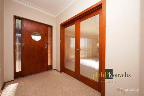 Property photo of 19 Hamelin Crescent Narrabundah ACT 2604