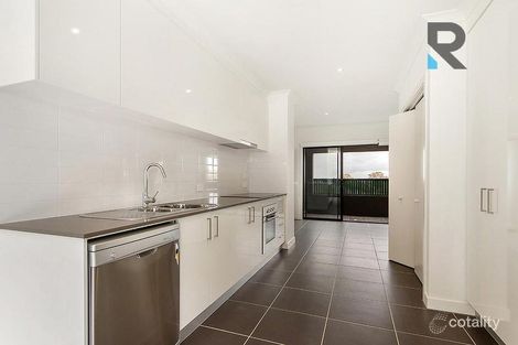 Property photo of 16/1-15 Beddison Road Craigieburn VIC 3064