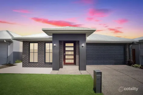 62 Archibald Cres, Nirimba, QLD 4551