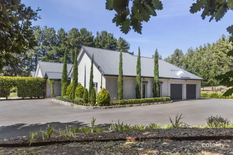 Property photo of 41 High View Crescent Gisborne VIC 3437