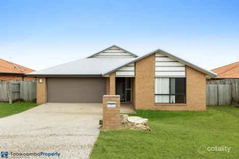 11 Wareena Cres, Glenvale, QLD 4350