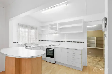 Property photo of 39 Old Princes Highway Batemans Bay NSW 2536