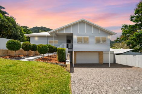 Property photo of 5 Links Drive Cannonvale QLD 4802