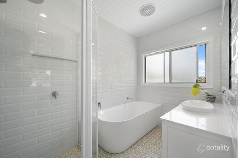 Property photo of 5 Links Drive Cannonvale QLD 4802