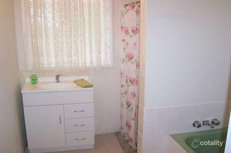 Property photo of 4 Hubert Street Dinmore QLD 4303