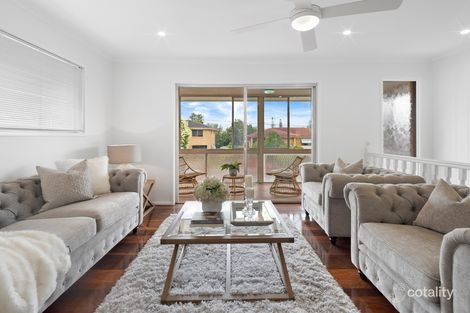 Property photo of 16 Swanfield Street Macgregor QLD 4109