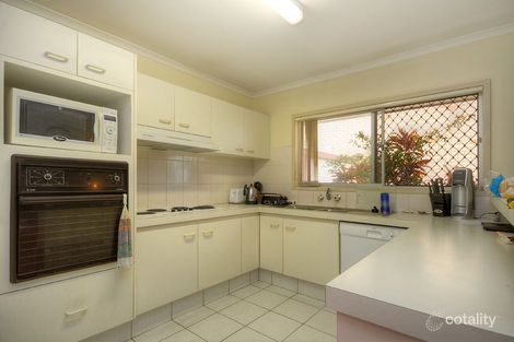 Property photo of 10 Cascade Avenue Benowa QLD 4217