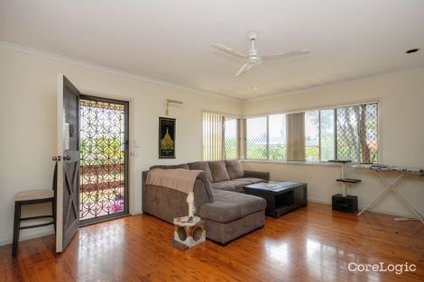 Property photo of 10 Cascade Avenue Benowa QLD 4217