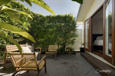 Property photo of 31 Parry Street Bulimba QLD 4171