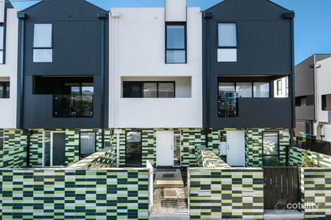 2/163 Carinish Rd, Clayton, VIC 3168