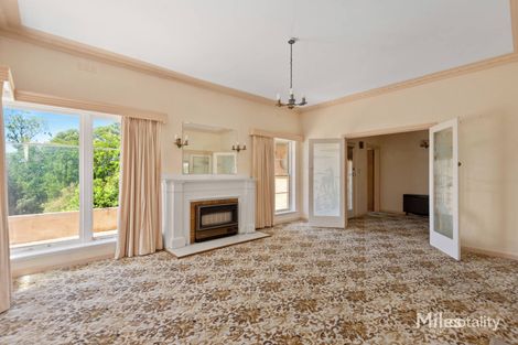 Property photo of 1 Thoresby Grove Ivanhoe VIC 3079