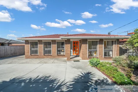 Property photo of 283 Gladstone Road Dandenong North VIC 3175