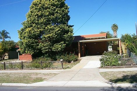 403 High Rd, Parkwood, WA 6147