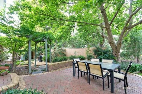 4 Kingsmead Ct, Dingley Village, VIC 3172