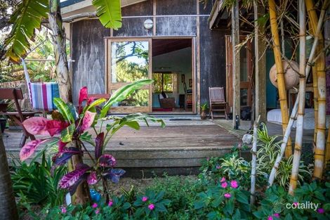 4 Midjimberry Rd, Point Lookout, QLD 4183