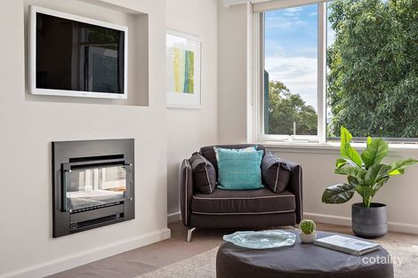Property photo of 16/3 Struan Street Toorak VIC 3142